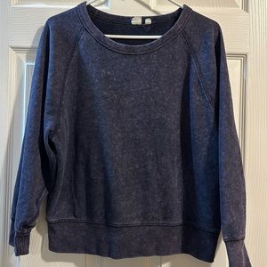 Gap Crewneck